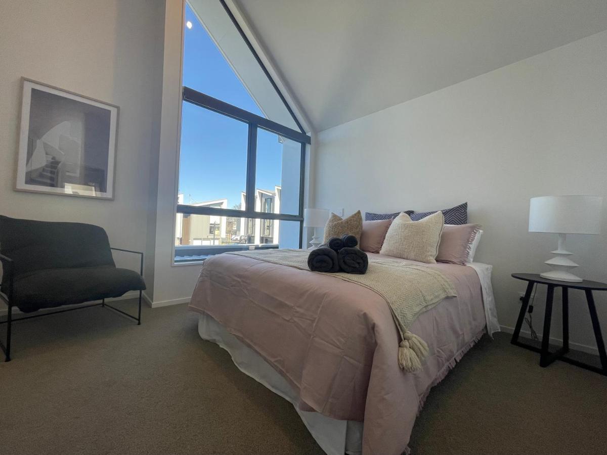 Inner Luxury With Free Parking Holiday home Christchurch