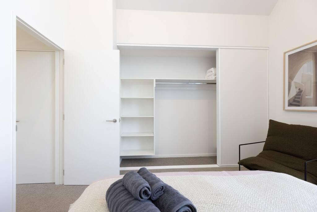 Inner Luxury With Free Parking Christchurch